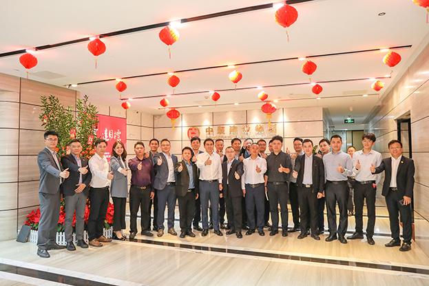 同心聚力 使命必達 | 中裝建設舉行2021年度裝飾業(yè)務系統(tǒng)目標責任書簽訂儀式